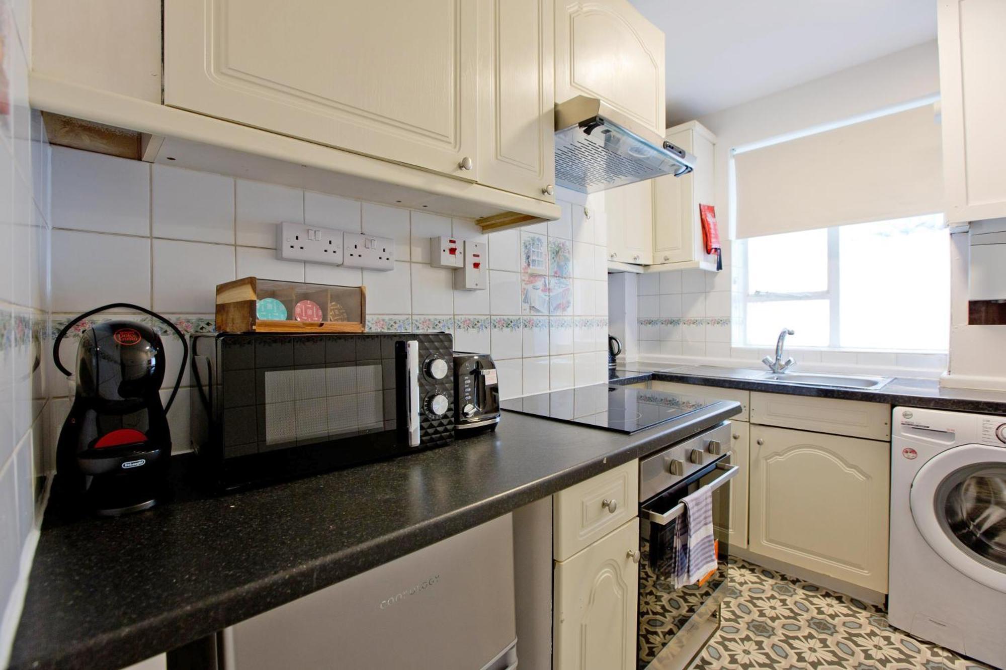 Apartment Imperial Leinster Garden London